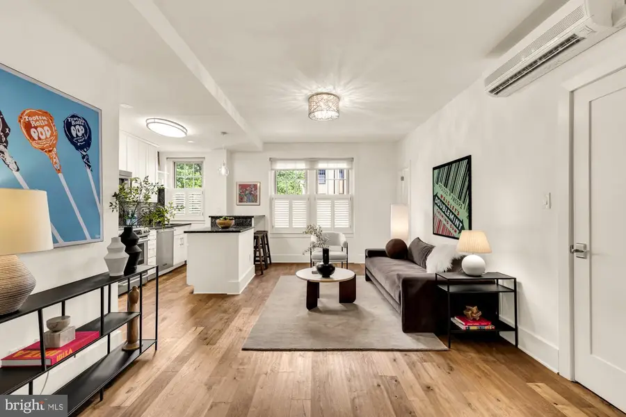 1910 Kalorama Rd Nw #302, Washington, DC 20009 - #2
