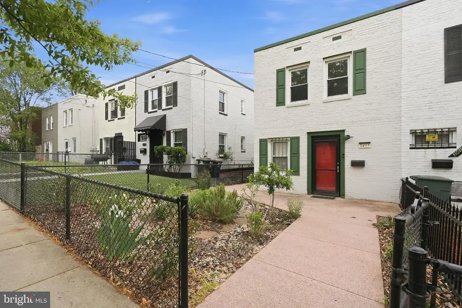 3417 B St Se, Washington, DC 20019 - #3