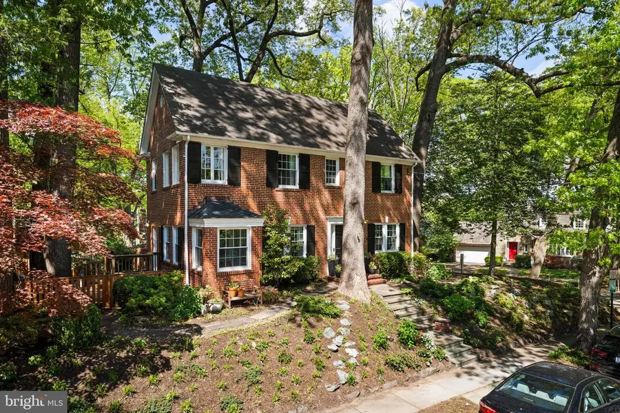3701 Jocelyn St Nw, Washington, DC 20015 - #3