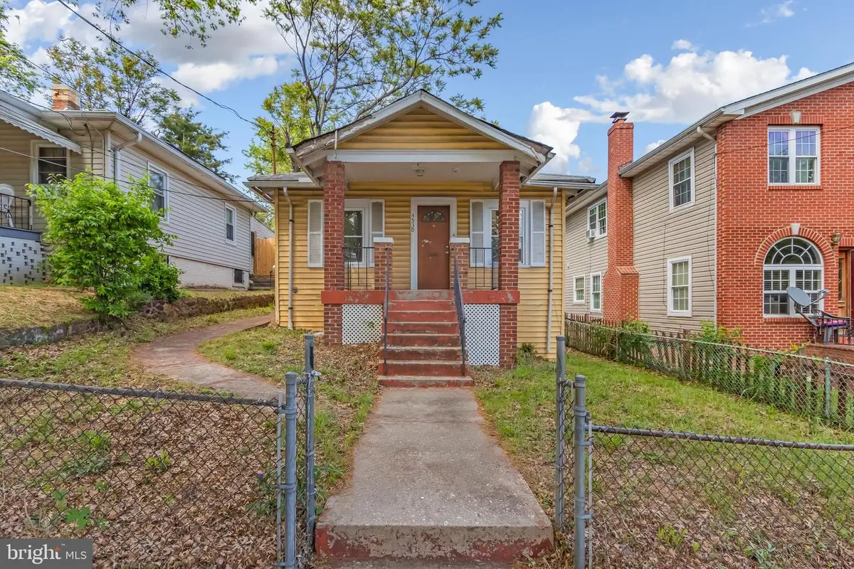 4530 Dix St Ne, Washington, DC 20019 - #1