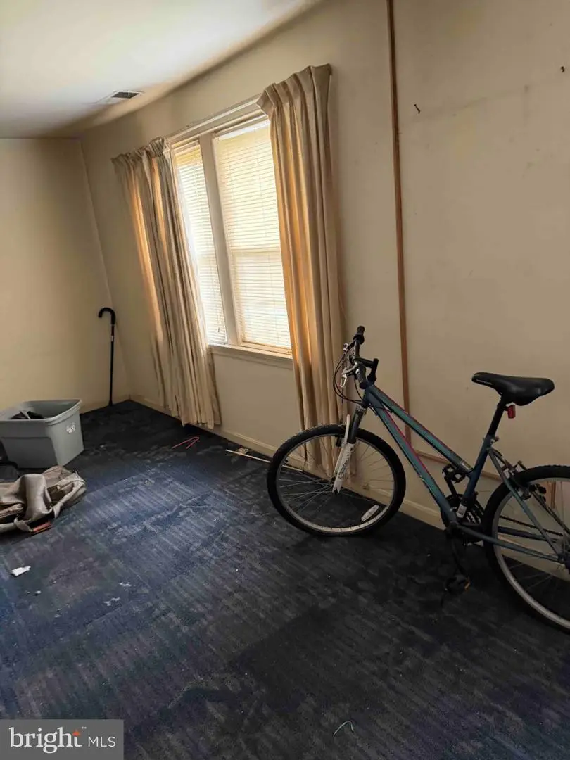 3919 Pennsylvania Ave Se #101, Washington, DC 20020 - #3