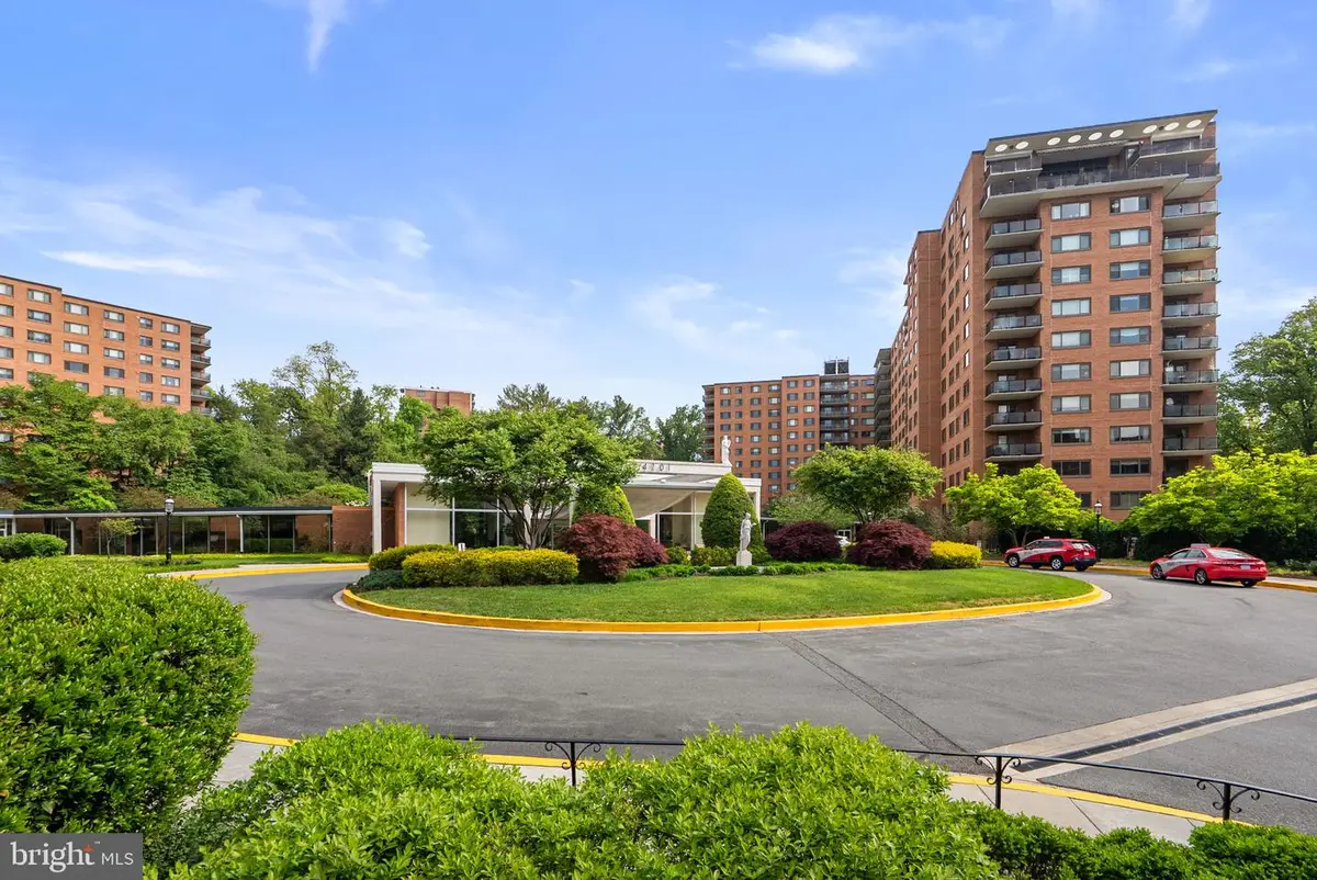 4201 Cathedral Ave Nw #t10e, Washington, DC 20016 - #1
