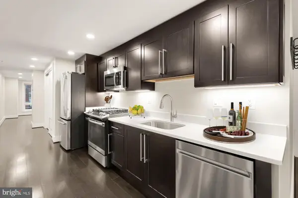 1331 K St Se #102, WASHINGTON, DC 20003