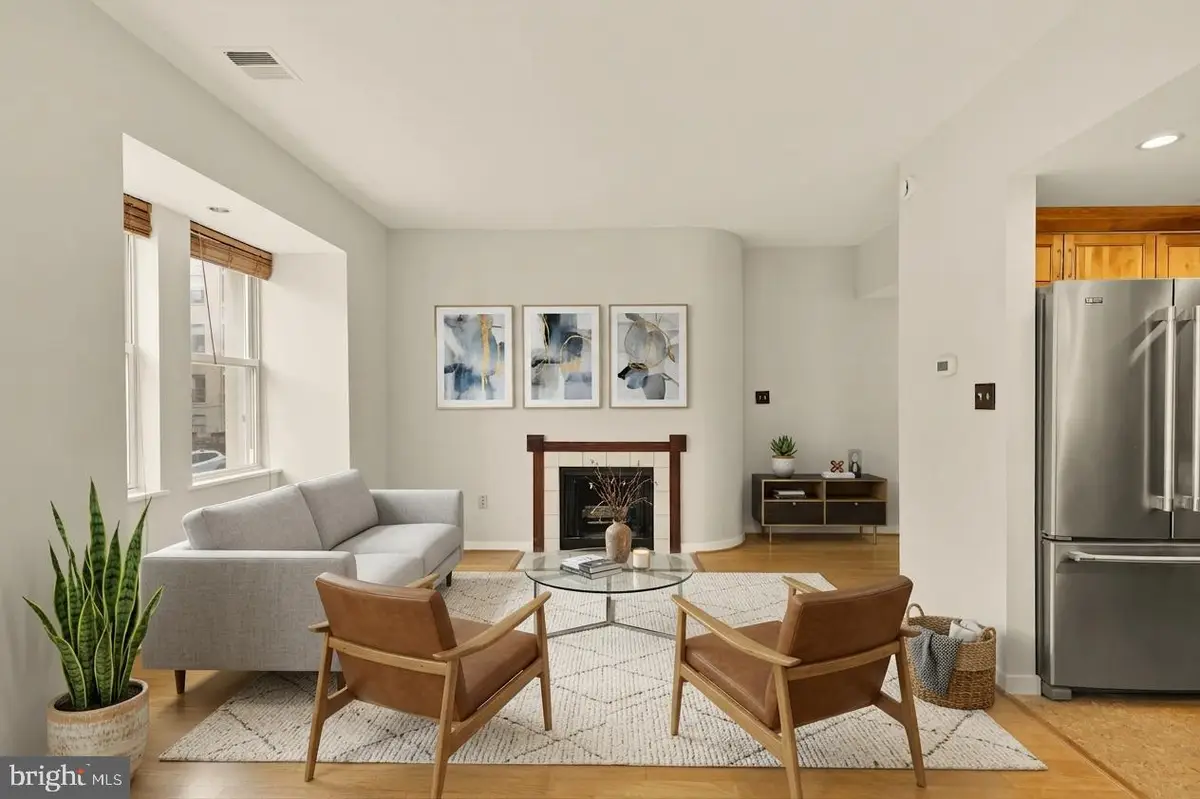 2114 N St Nw #11, Washington, DC 20037 - #1