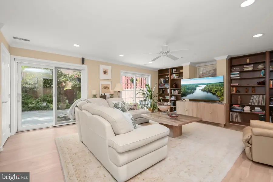 2735 Unicorn Ln Nw, Washington, DC 20015 - #3
