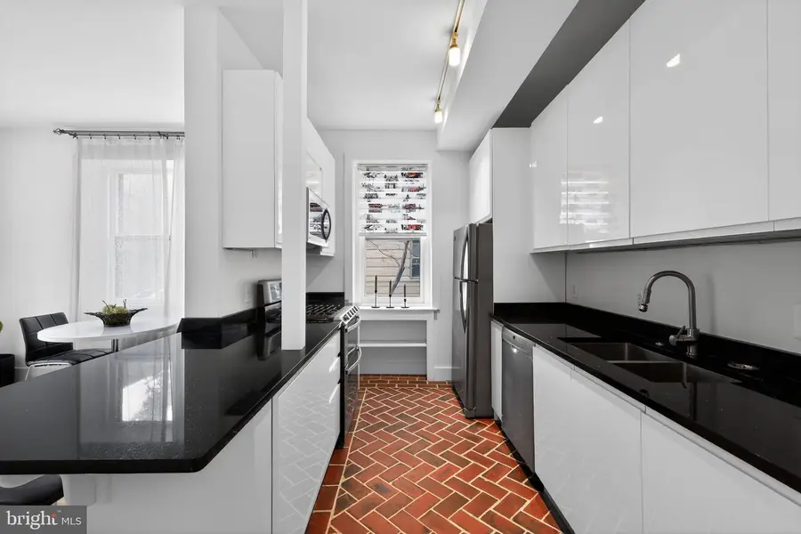 1725 17th St Nw #114, Washington, DC 20009 - #2