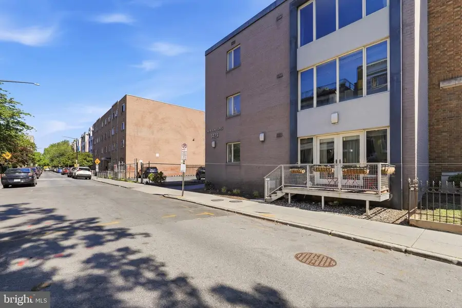 1423 Newton St Nw #104, Washington, DC 20010 - #3
