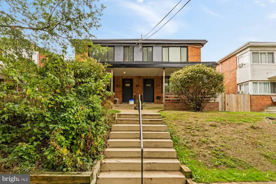 215 Hawaii Ave Ne, Washington, DC 20011 - #2