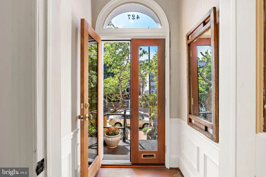 427 10th St Ne, Washington, DC 20002 - #2