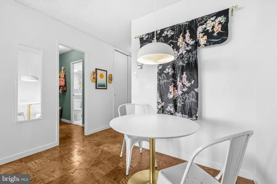 240 Sw M St Sw #e702, Washington, DC 20024 - #3
