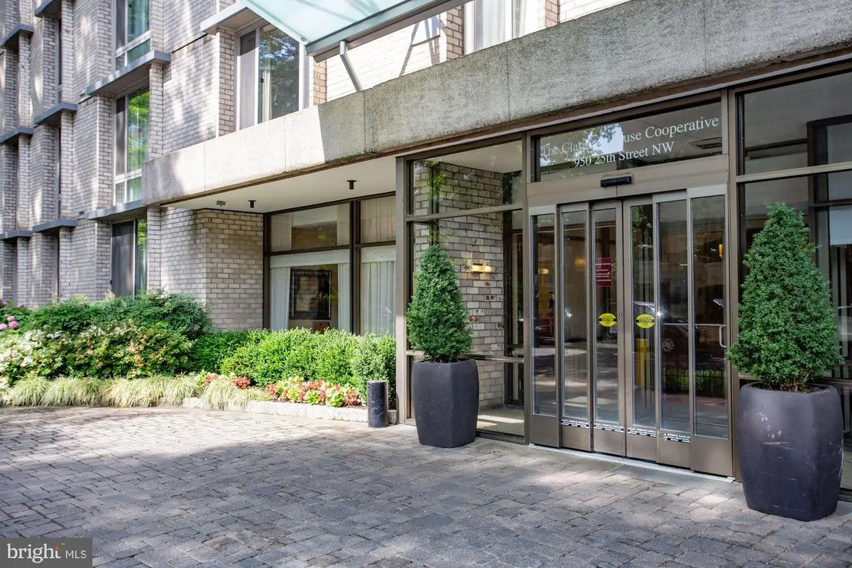 950 Nw 25th St Nw #115n, Washington, DC 20037 - #1