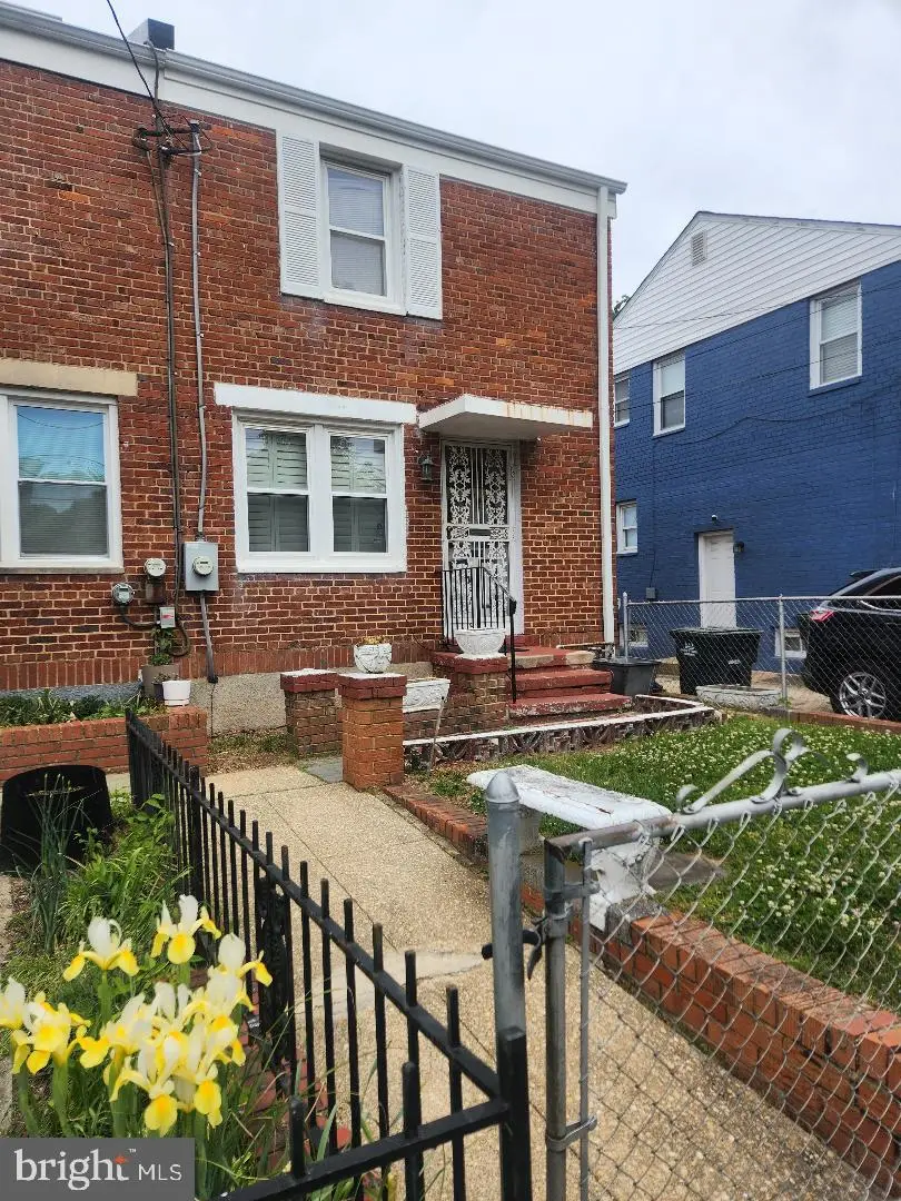 5514 C St Se, Washington, DC 20019 - #1