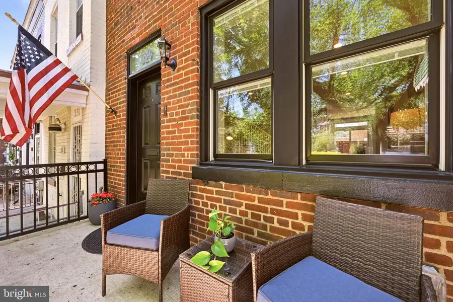 329 17th St Se, Washington, DC 20003 - #3