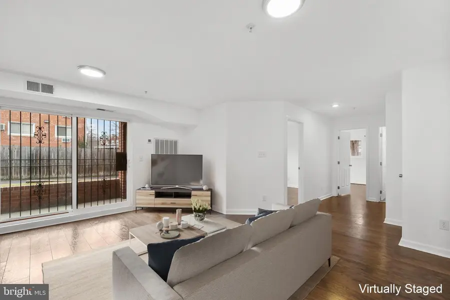 1386 Bryant St Ne #103, Washington, DC 20018 - #3