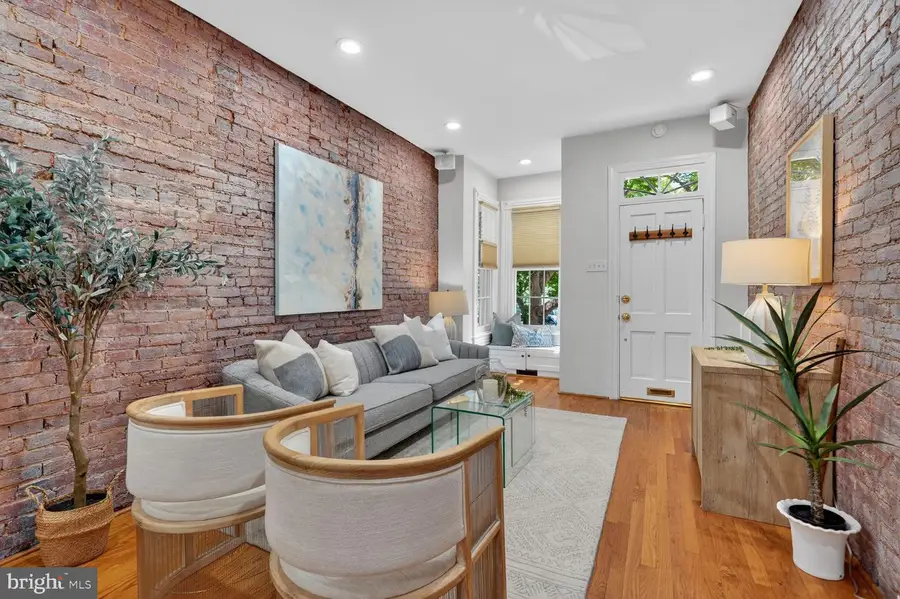 142 D St Se, Washington, DC 20003 - #3