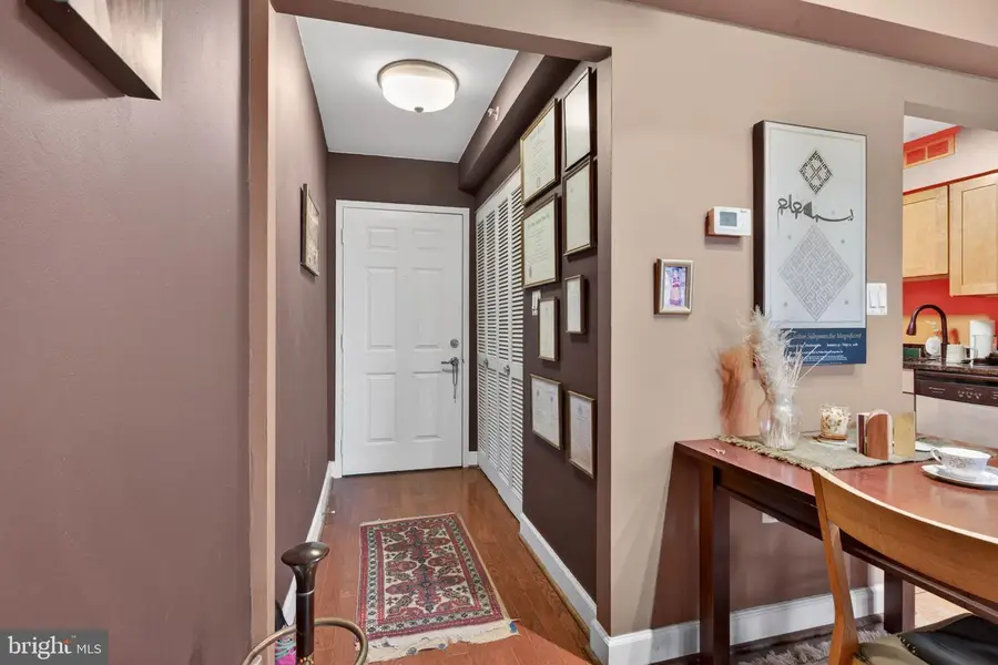 3611 38th St Nw #305, Washington, DC 20016 - #2