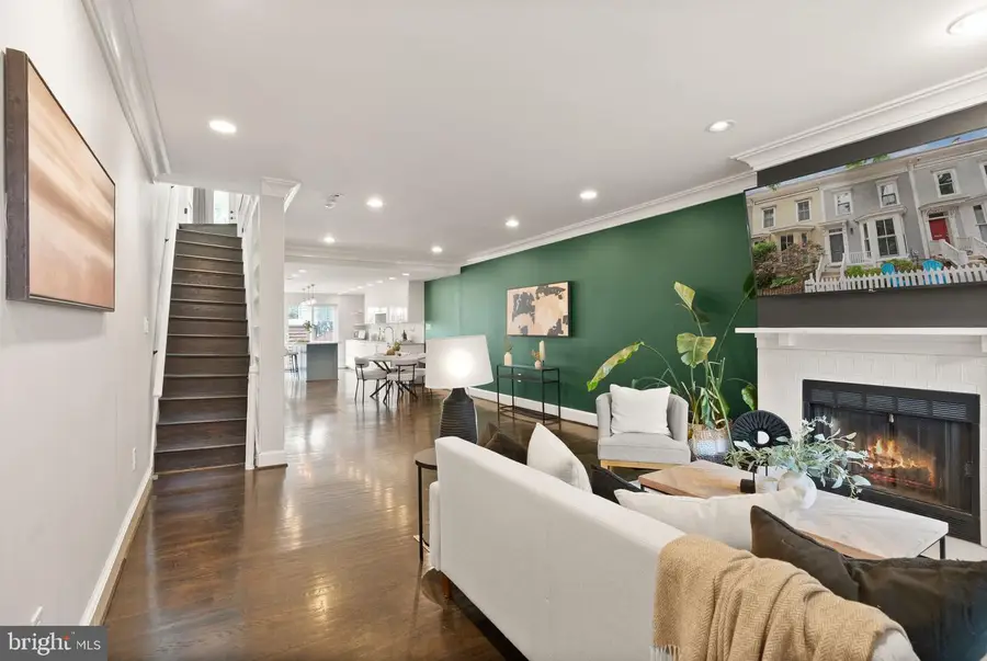 1419 Swann St Nw, Washington, DC 20009 - #2