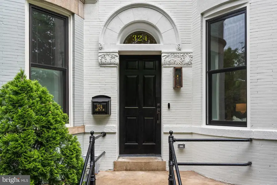 324 5th St Se, Washington, DC 20003 - #3