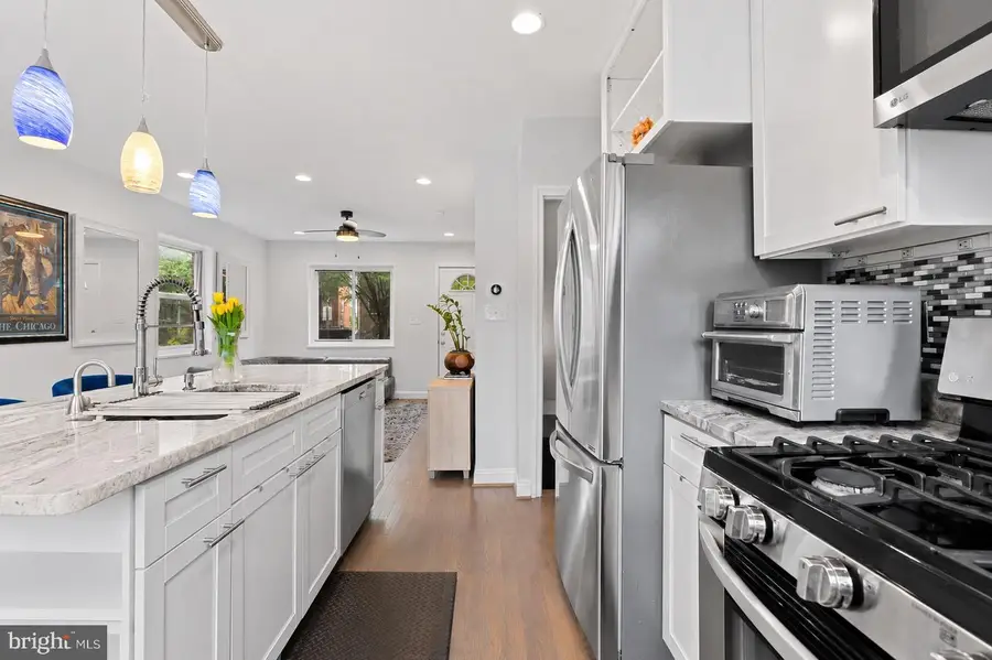 4207 Hildreth St Se, Washington, DC 20019 - #2