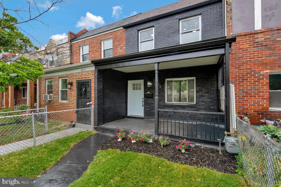 305 34th Pl Ne, Washington, DC 20019 - #2