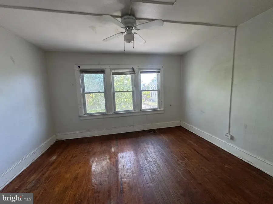 1820 L St Ne, Washington, DC 20002 - #3