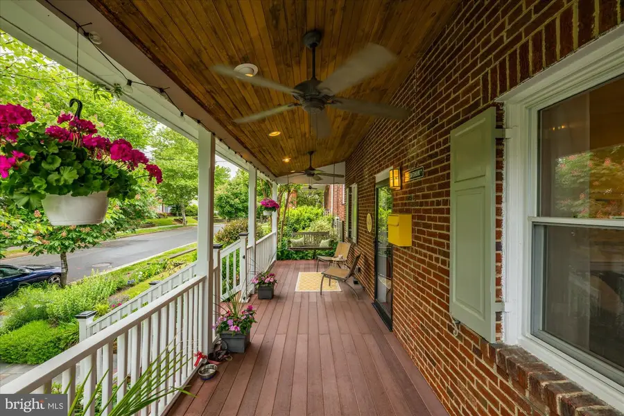 4417 Faraday Pl Nw, Washington, DC 20016 - #3