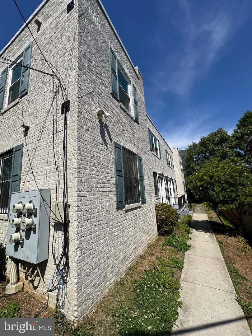 429 60th St Ne #2, Washington, DC 20019 - #2