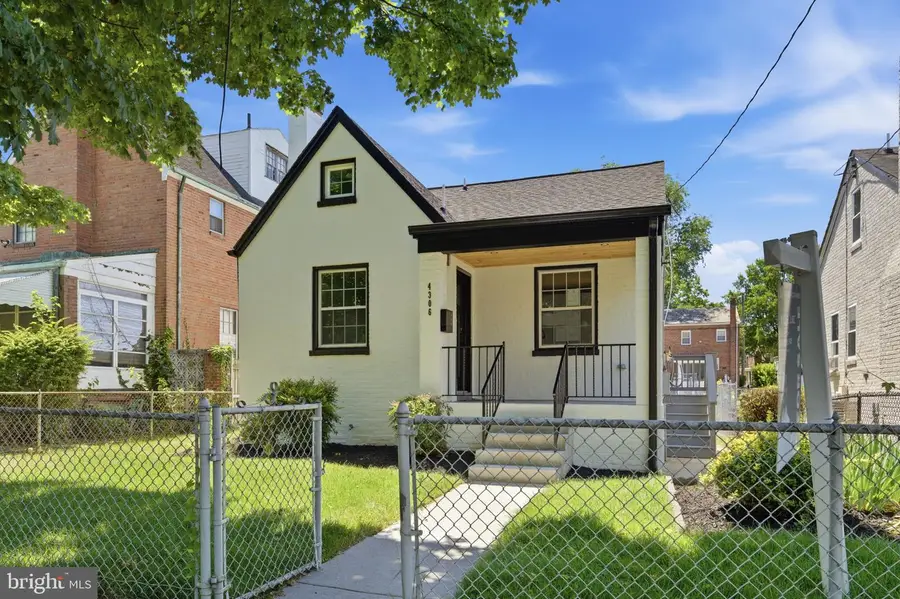 4306 22nd St Ne, Washington, DC 20018 - #2