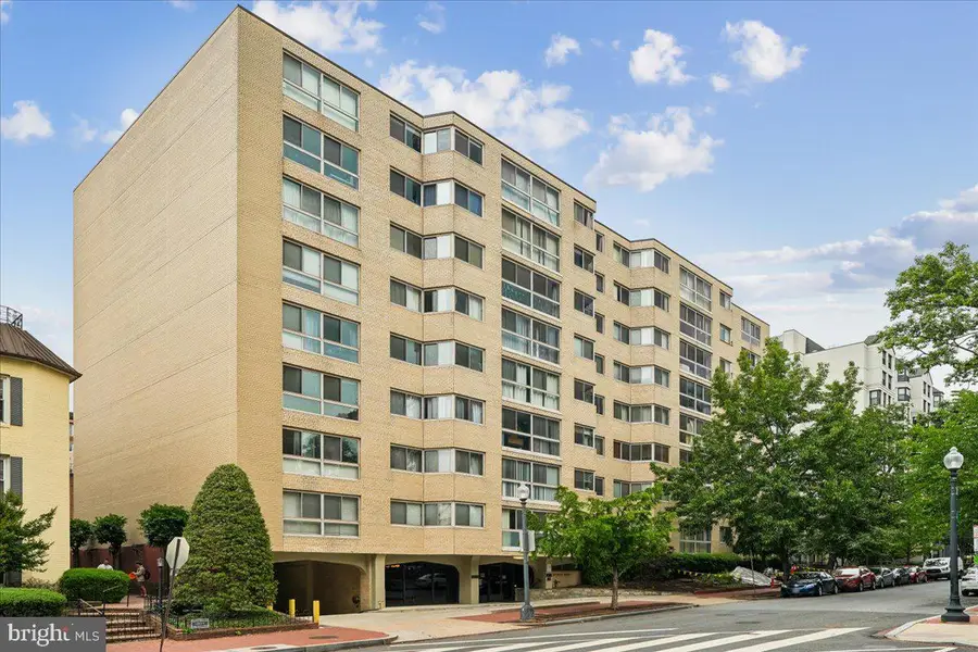 922 24th St Nw #415, Washington, DC 20037 - #2