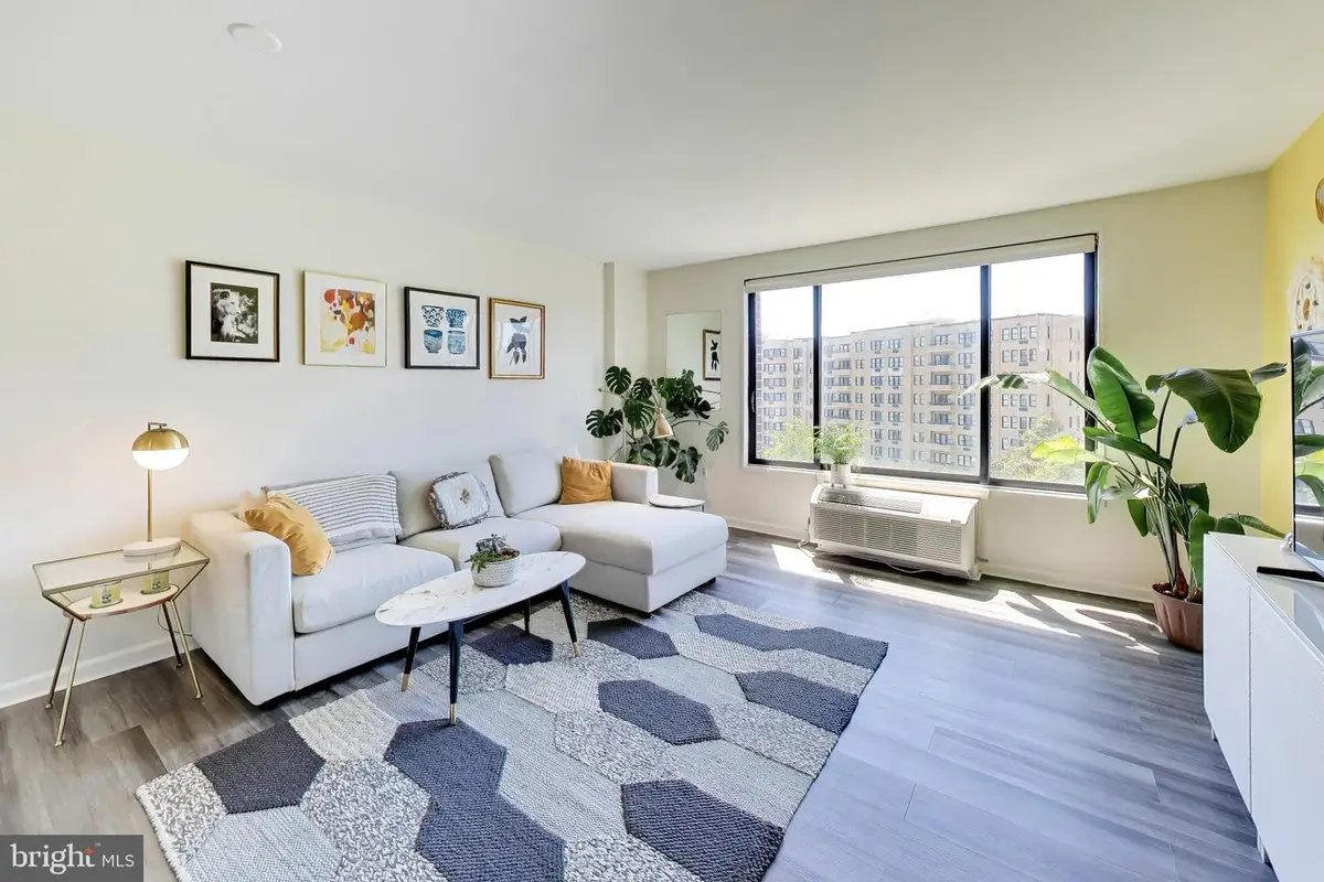 2501 Calvert St Nw #711, Washington, DC 20008 - #1