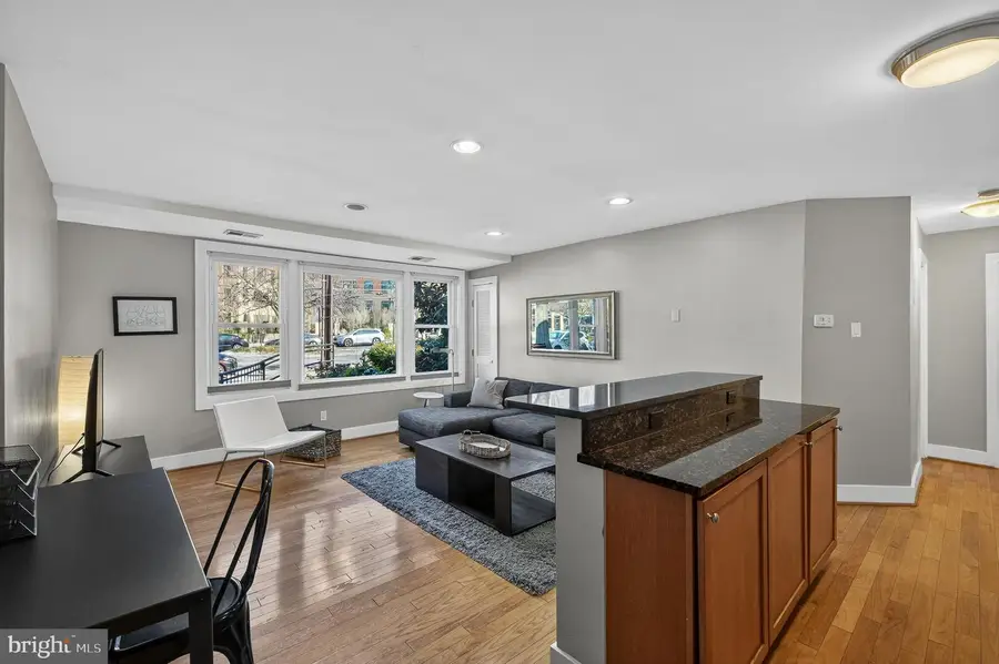 4840 Macarthur Blvd Nw #408, Washington, DC 20007 - #2