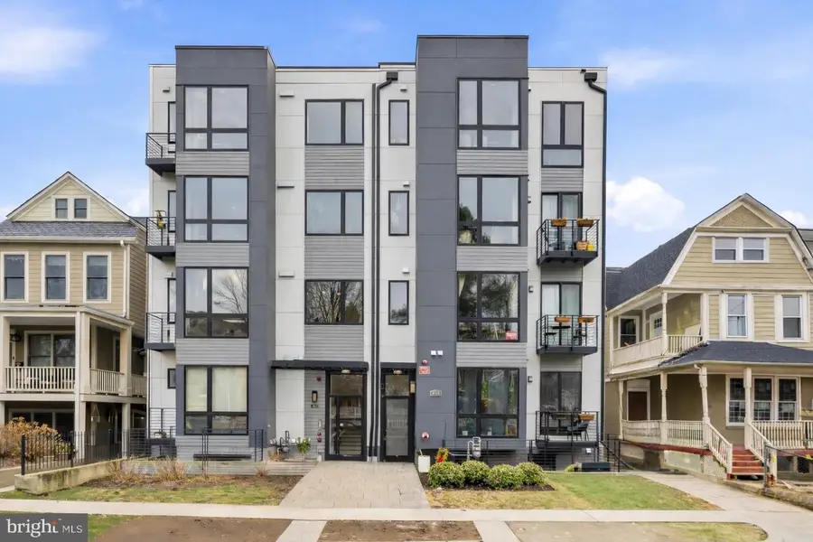 836 Varnum St Nw #201, Washington, DC 20011 - #2