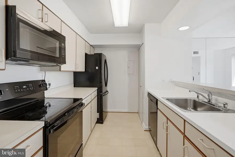 2111 Wisconsin Ave Nw #524, Washington, DC 20007 - #3
