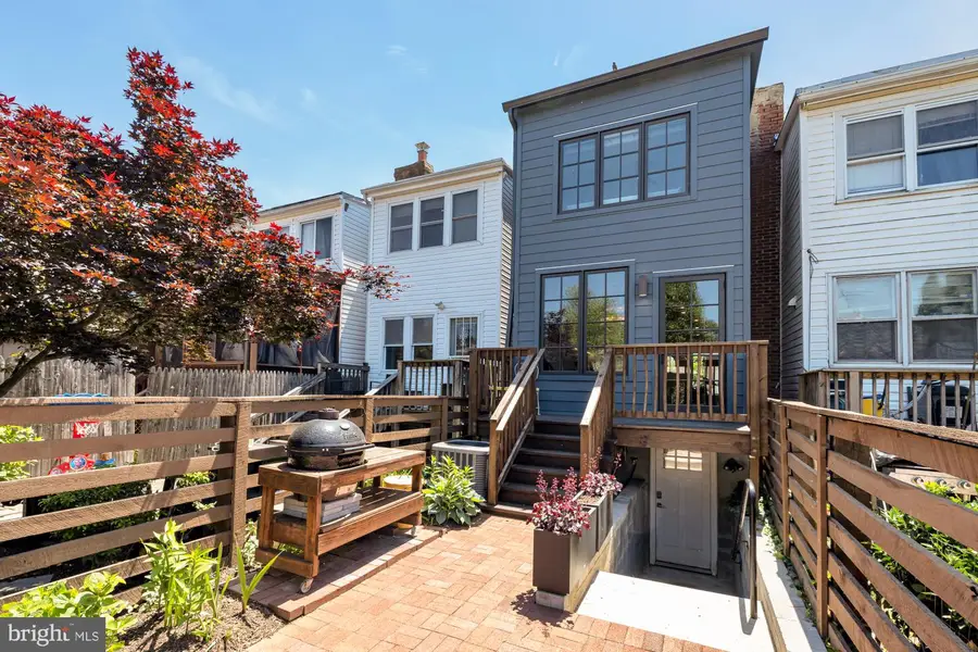 908 Girard St Ne, Washington, DC 20017 - #2