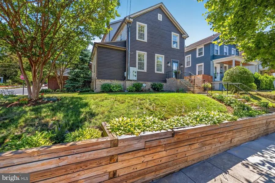 4037 22nd St Ne, Washington, DC 20018 - #2