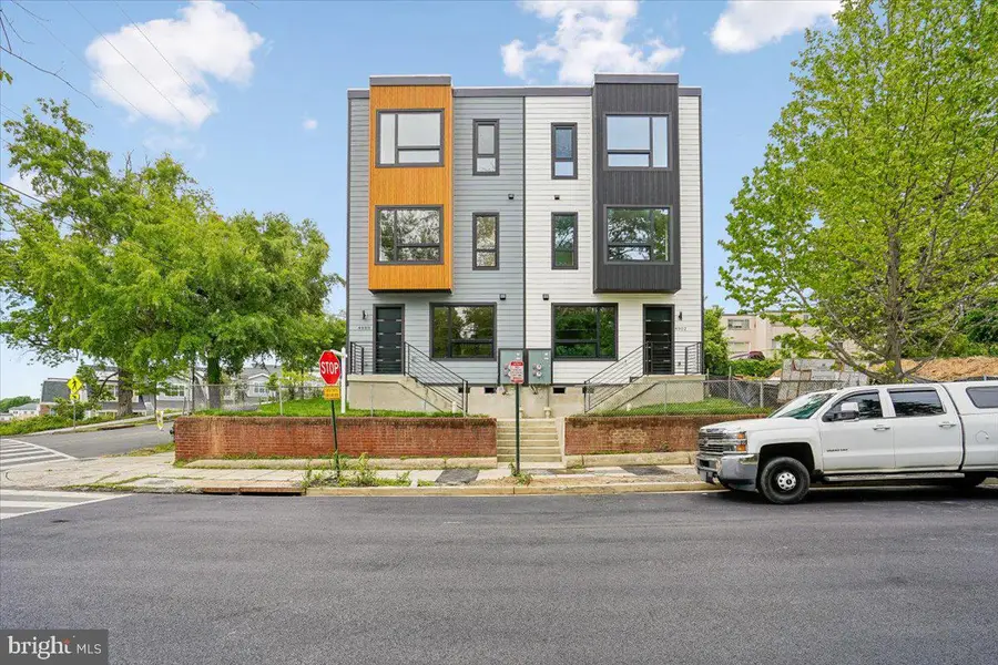 4902 Astor Pl Se, Washington, DC 20019 - #2