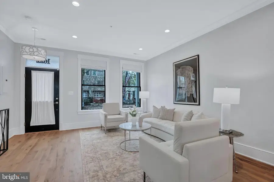 1622 E St Se, Washington, DC 20003 - #2