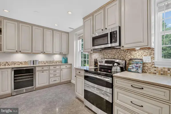 3815 Rodman St Nw #b14, WASHINGTON, DC 20016