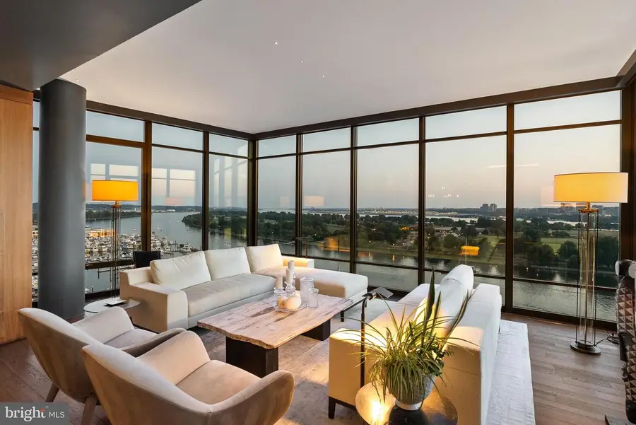 45 Sutton Sq Sw #ph08, Washington, DC 20024 - #3