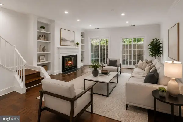 3295 Sutton Pl Nw #d, WASHINGTON, DC 20016