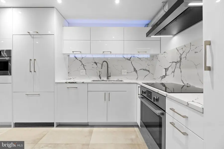 2320 Wisconsin Ave Nw #202, Washington, DC 20007 - #3