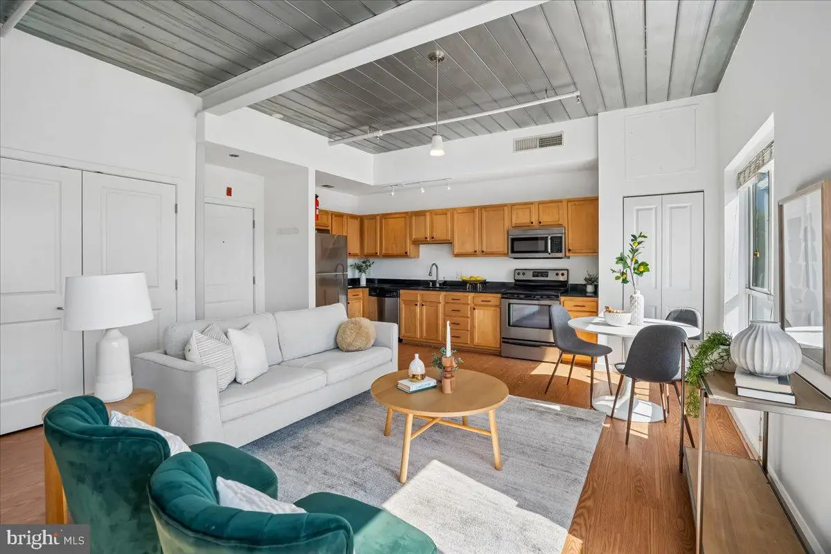 5885 Colorado Ave Nw #203, Washington, DC 20011 - #1