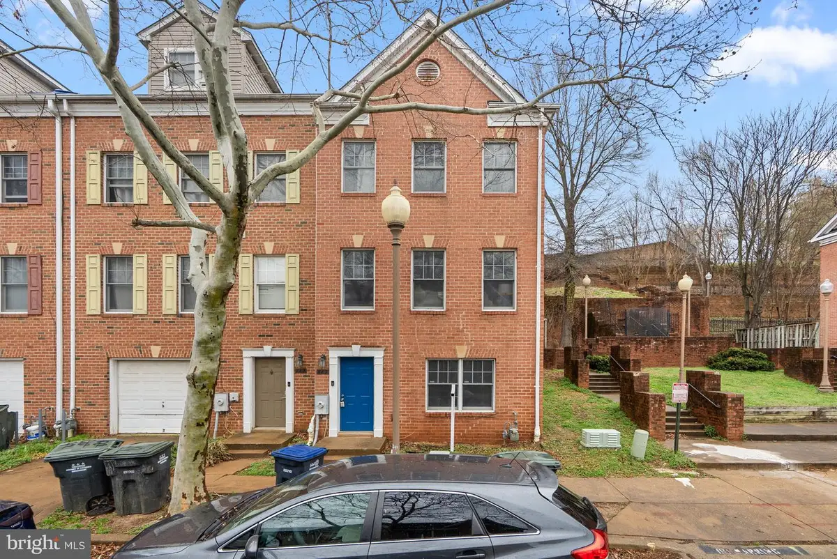842 Hr Dr Se, Washington, DC 20032 - #1