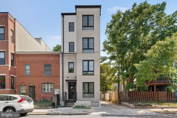 1307 K St Se #301, WASHINGTON, DC 20003