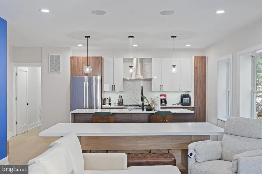 615 Irving St Nw #1, Washington, DC 20010 - #3