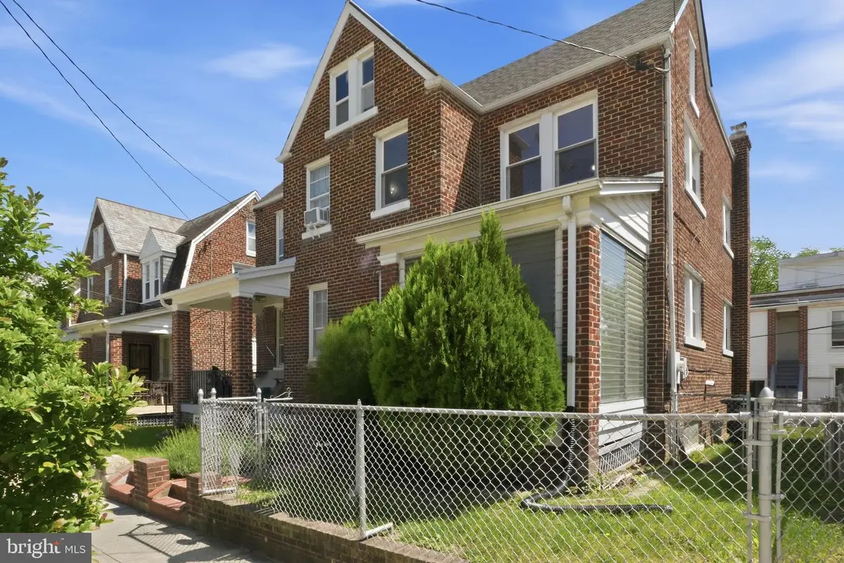 514 Powhatan Pl Nw, Washington, DC 20011 - #1