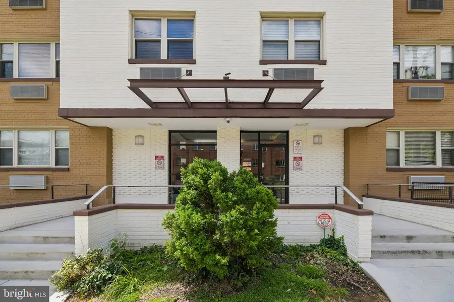 738 Longfellow St Nw #217, Washington, DC 20011 - #2