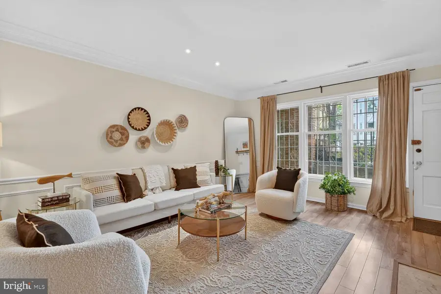 216 3rd St Ne #28, Washington, DC 20002 - #3