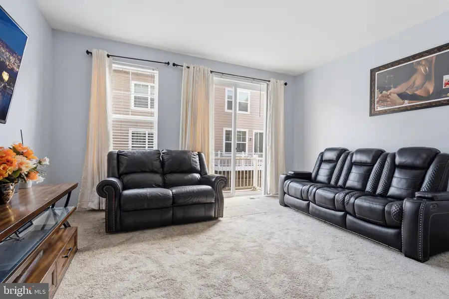 663 Anacostia Ave Ne, Washington, DC 20019 - #3