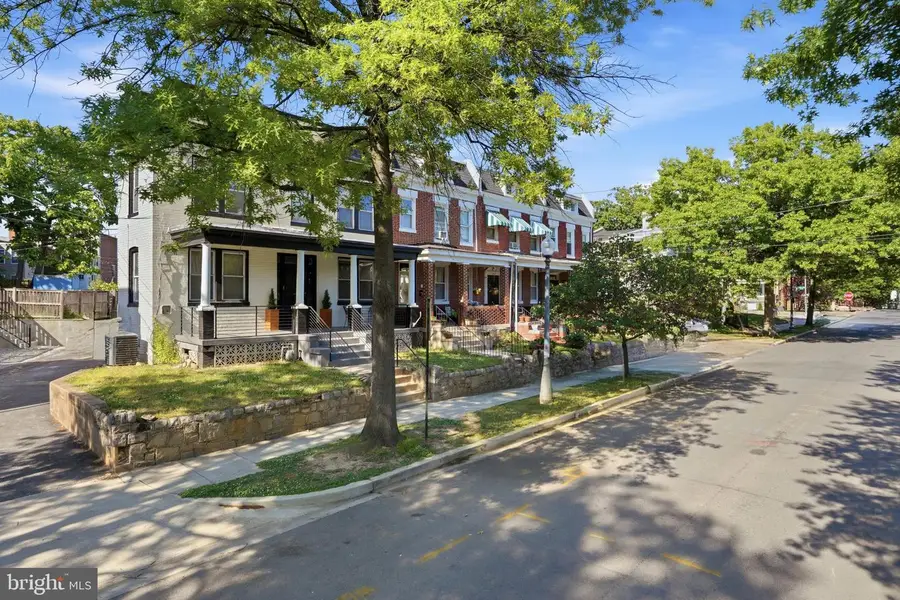 517 Taylor St Nw, Washington, DC 20011 - #2
